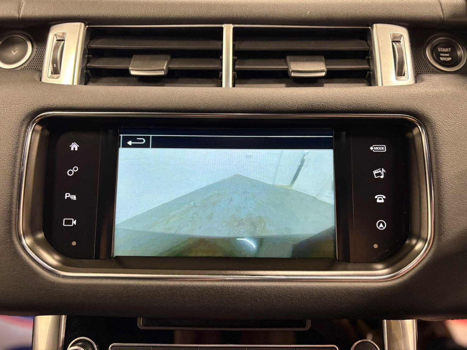 Used Land Rover Range Rover Sport 2015 for sale - 77144333: Photo 9