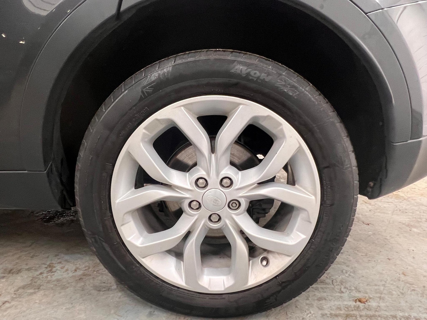 Used Land Rover Discovery Sport 2017 for sale - 76913825: Photo 23