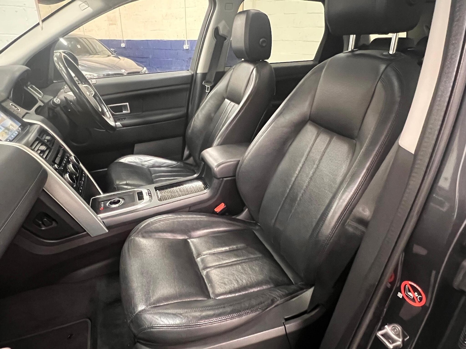 Used Land Rover Discovery Sport 2017 for sale - 76913825: Photo 28