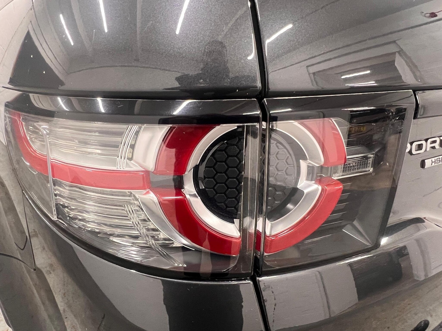 Used Land Rover Discovery Sport 2017 for sale - 76913825: Photo 34