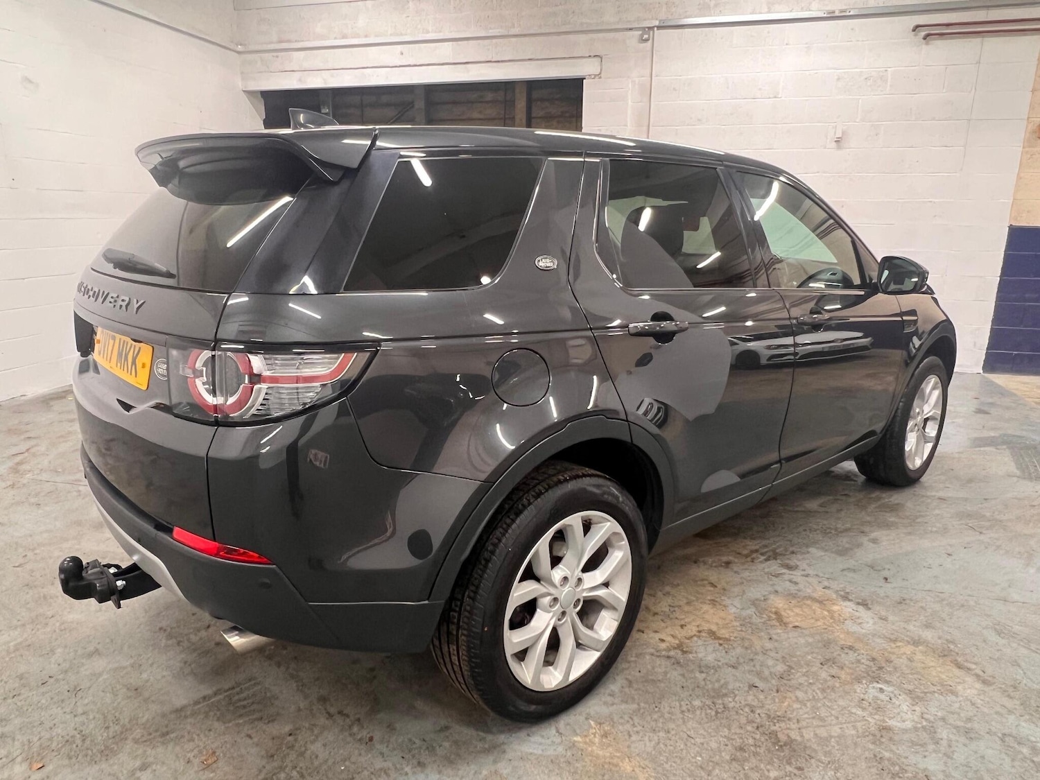 Used Land Rover Discovery Sport 2017 for sale - 76913825: Photo 8