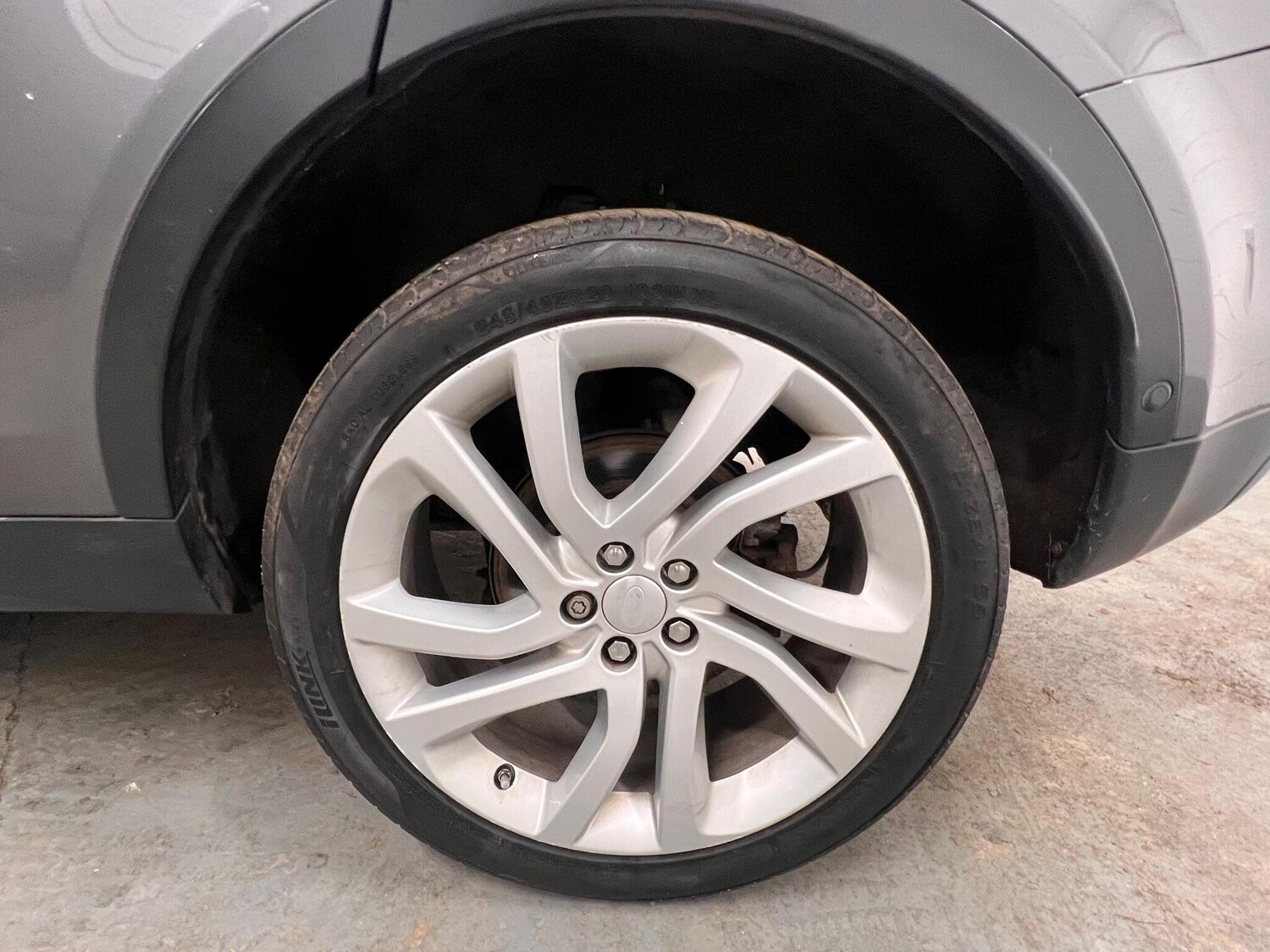 Used Land Rover Discovery Sport 2015 for sale - 76926848: Photo 31