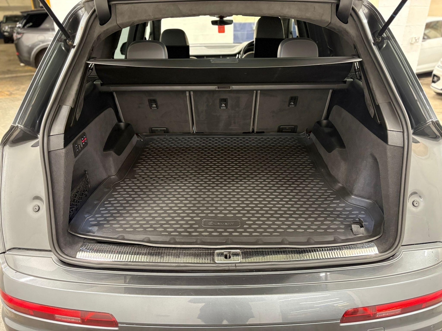 Used Audi Q7 for sale - 77191574: Photo 44