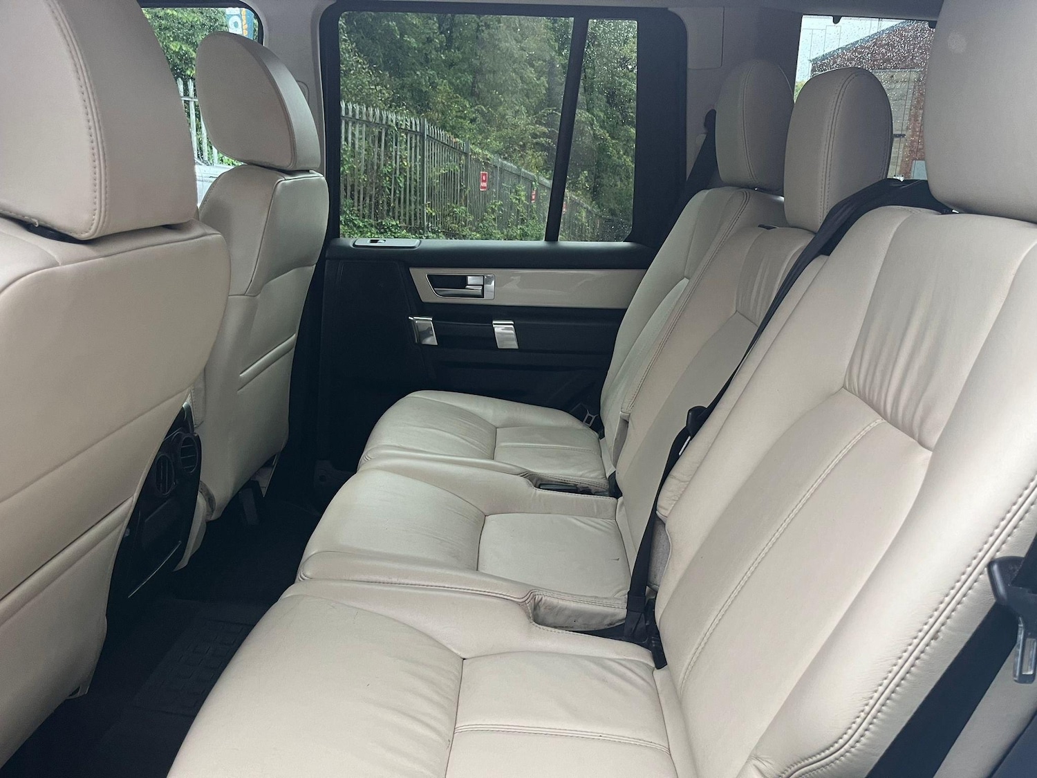 Used Land Rover Discovery 2014 for sale - 77783433: Photo 37