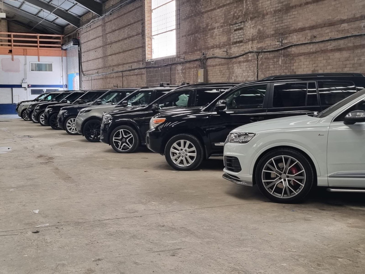 Used Land Rover Discovery 2014 for sale - 77783433: Photo 54