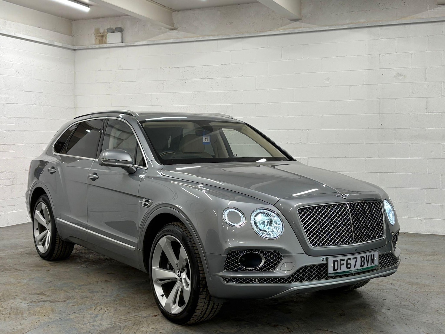 Used Bentley Bentayga 2018 for sale - 76714832: Photo 1