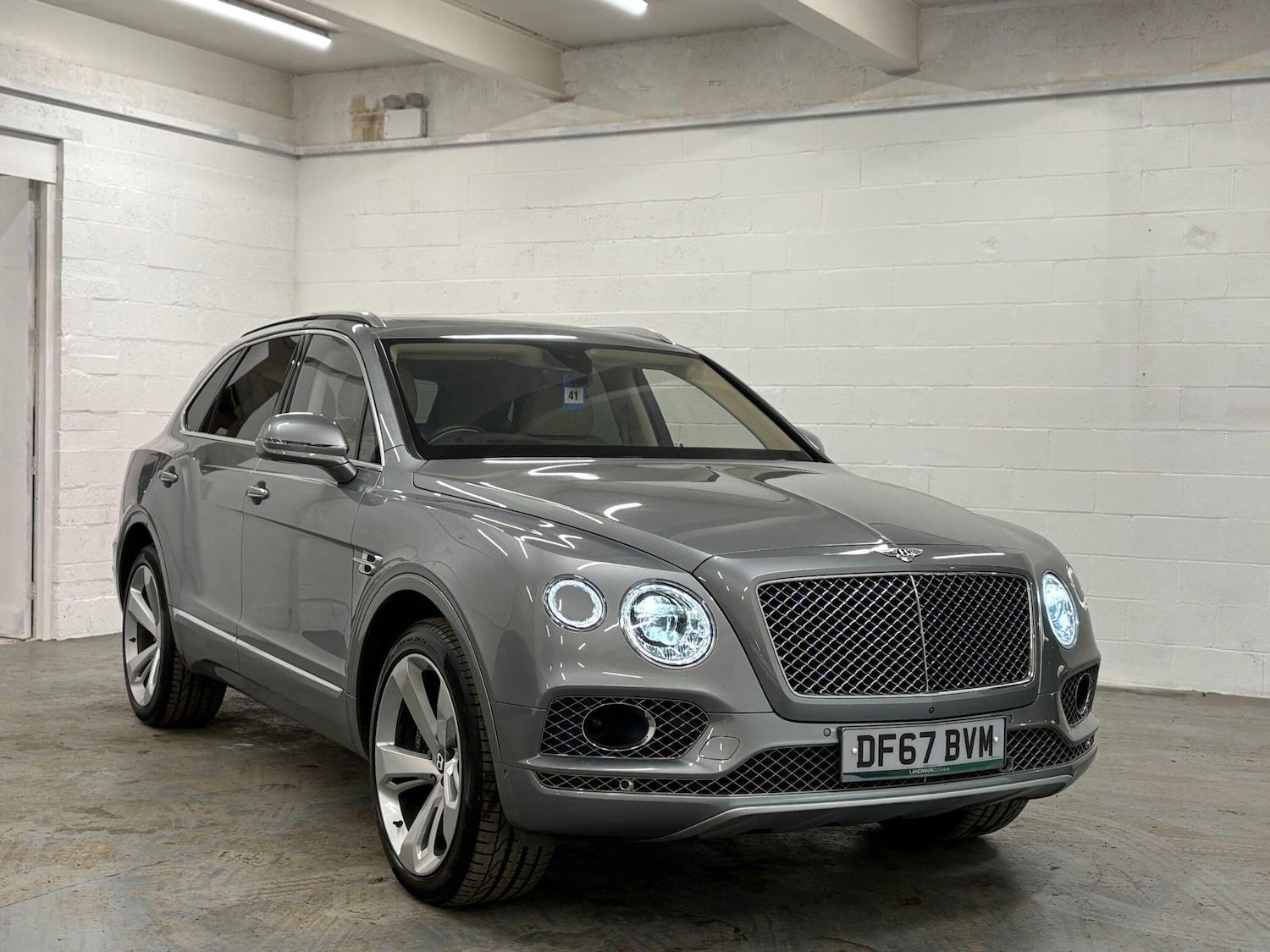 Used Bentley Bentayga 2018 for sale - 76714832: Photo 79