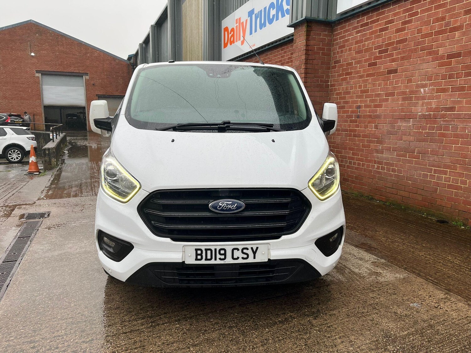 Used Ford Transit Custom for sale - 77722954: Photo 2