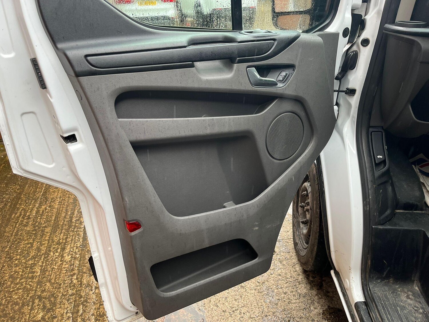 Used Ford Transit Custom for sale - 77722954: Photo 25