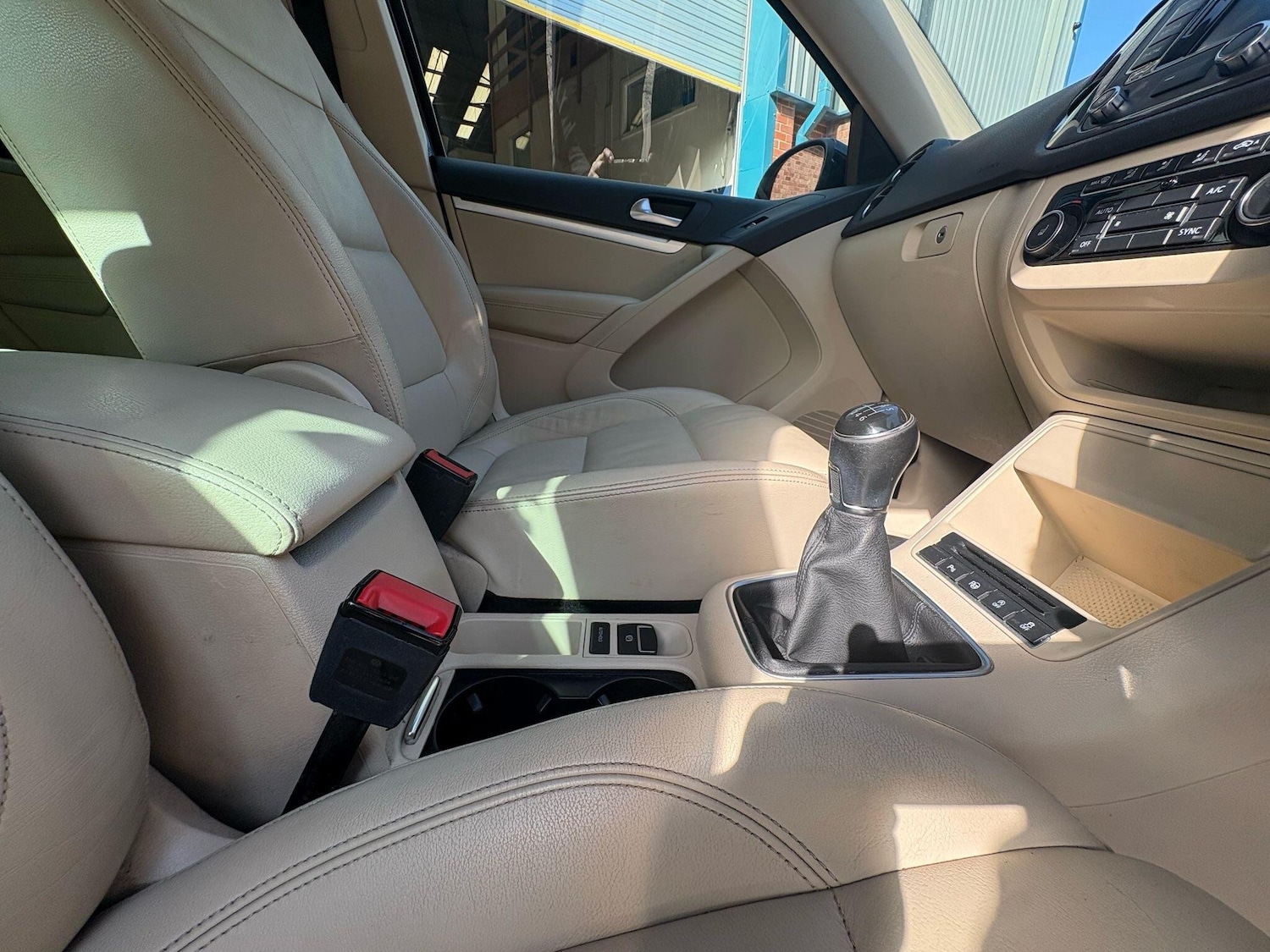 Used Land Rover Discovery Sport 2016 for sale - 76409226: Photo 12