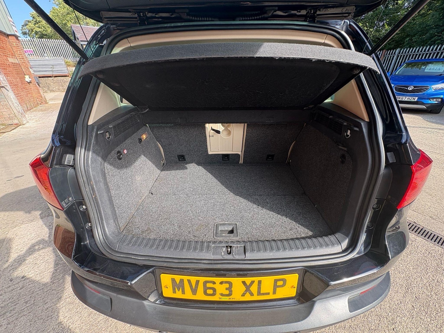 Used Land Rover Discovery Sport 2016 for sale - 76409226: Photo 24