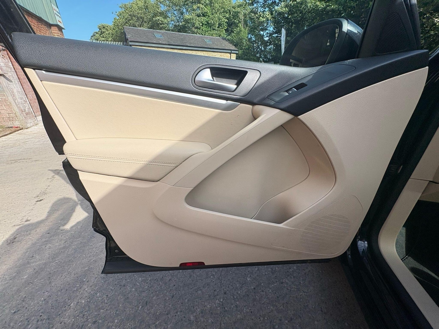 Used Land Rover Discovery Sport 2016 for sale - 76409226: Photo 28