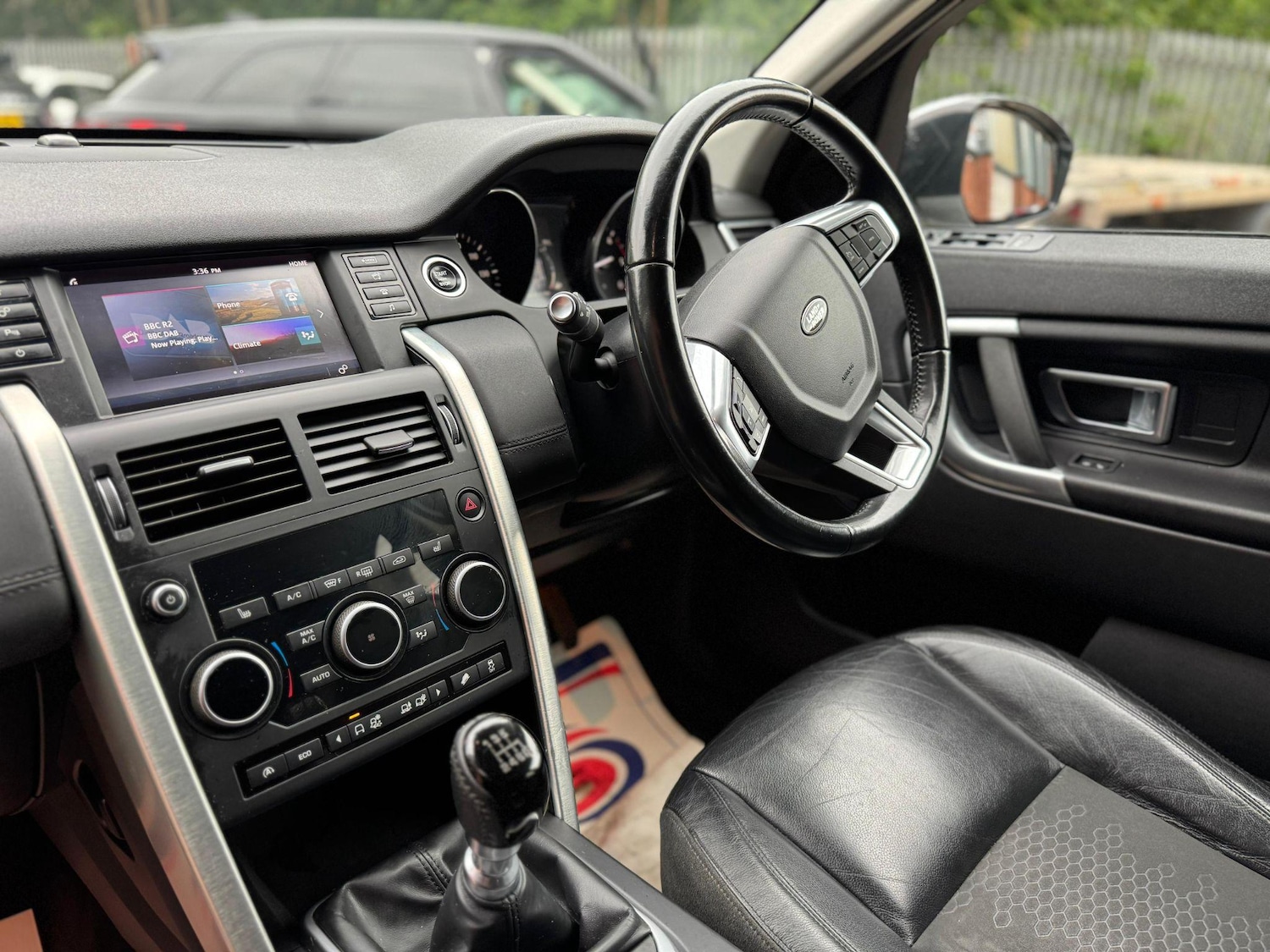 Used Land Rover Discovery Sport 2018 for sale - 78035034: Photo 10