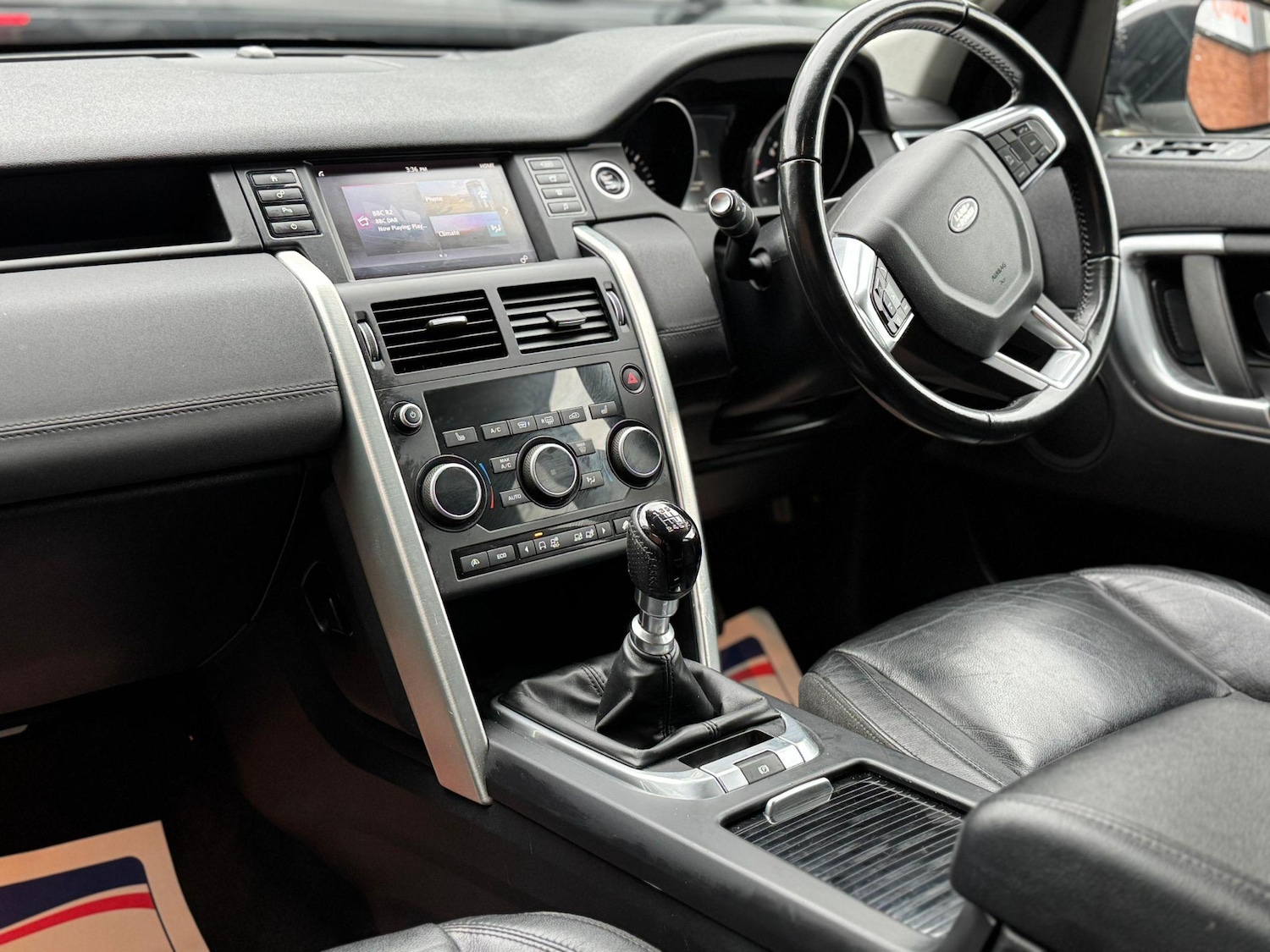 Used Land Rover Discovery Sport 2018 for sale - 78035034: Photo 12