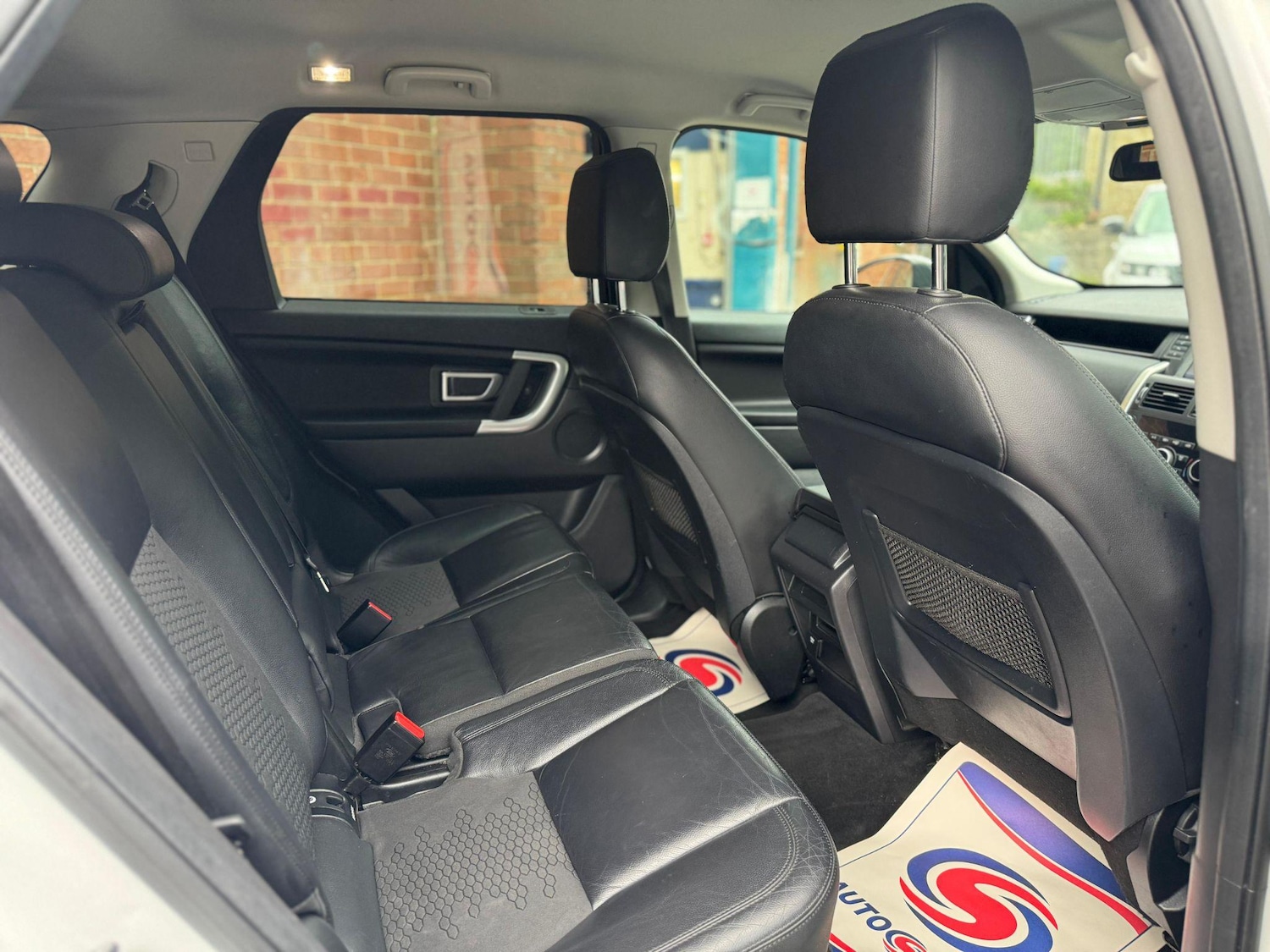 Used Land Rover Discovery Sport 2018 for sale - 78035034: Photo 14