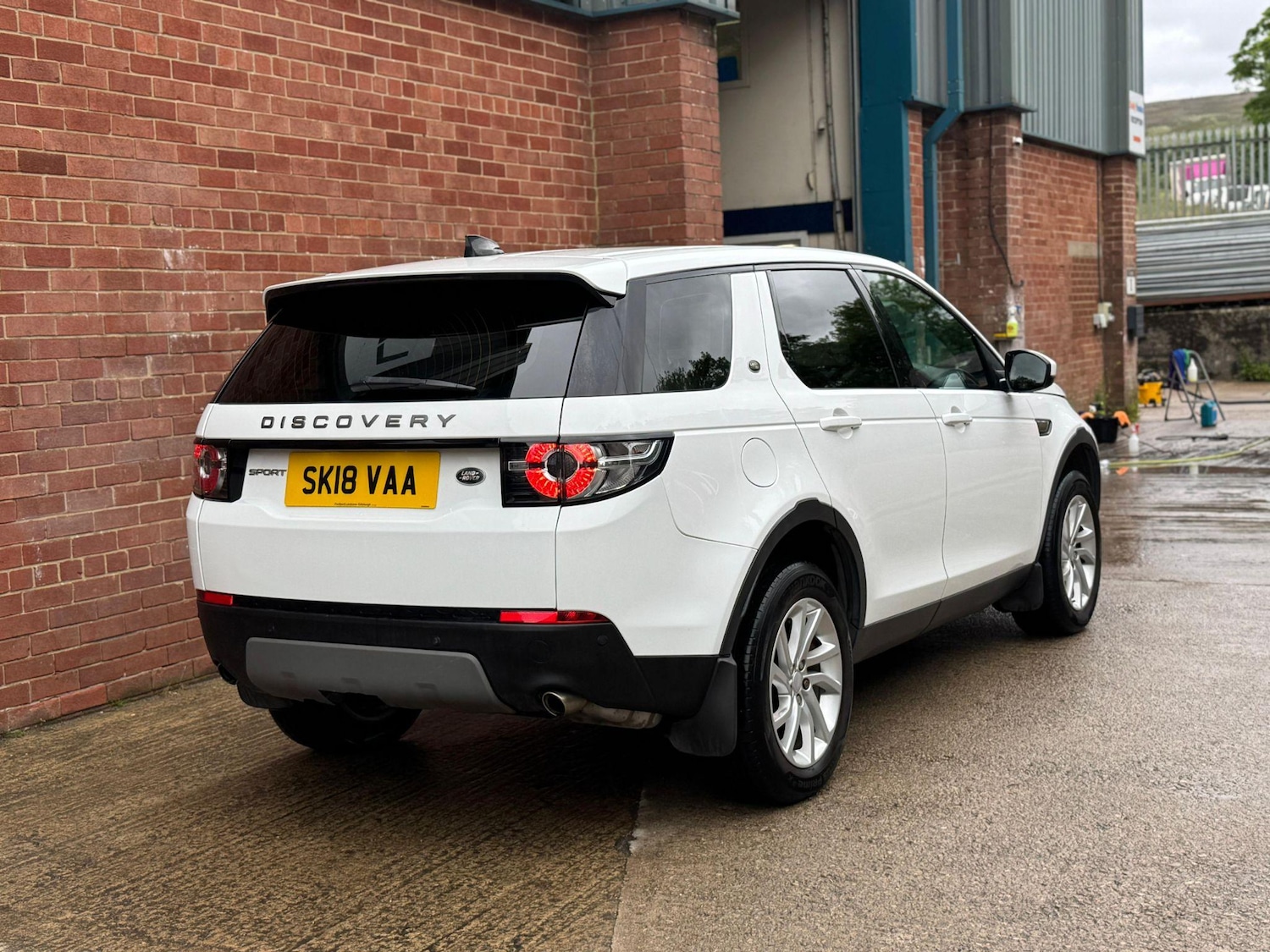 Used Land Rover Discovery Sport 2018 for sale - 78035034: Photo 9