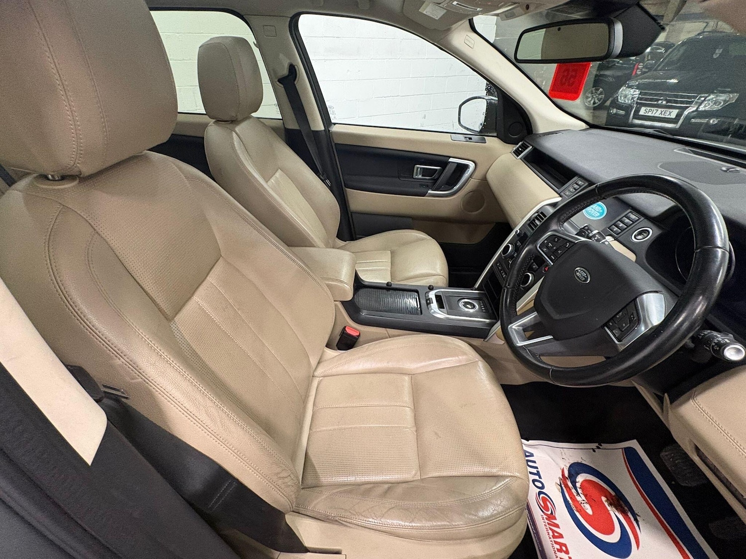 Used Land Rover Discovery Sport 2015 for sale - 77696387: Photo 18