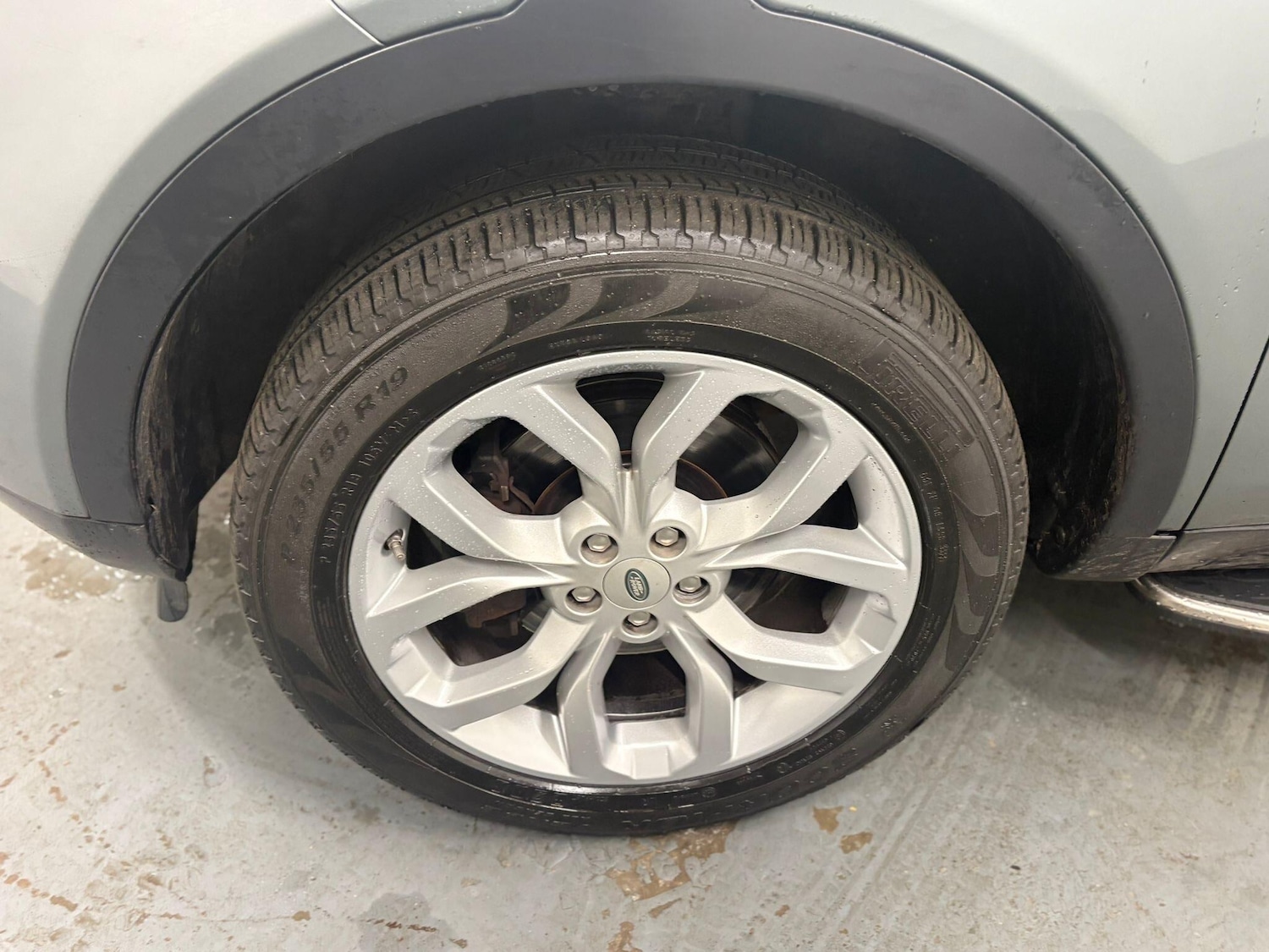 Used Land Rover Discovery Sport 2015 for sale - 77696387: Photo 6