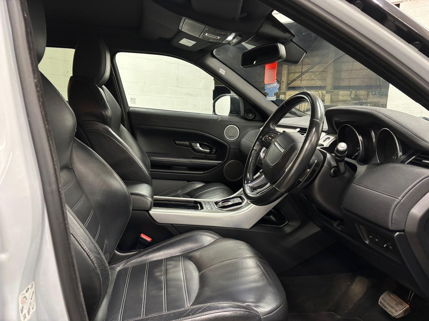 Used Land Rover Range Rover Evoque 2017 for sale - 77377545: Photo 11