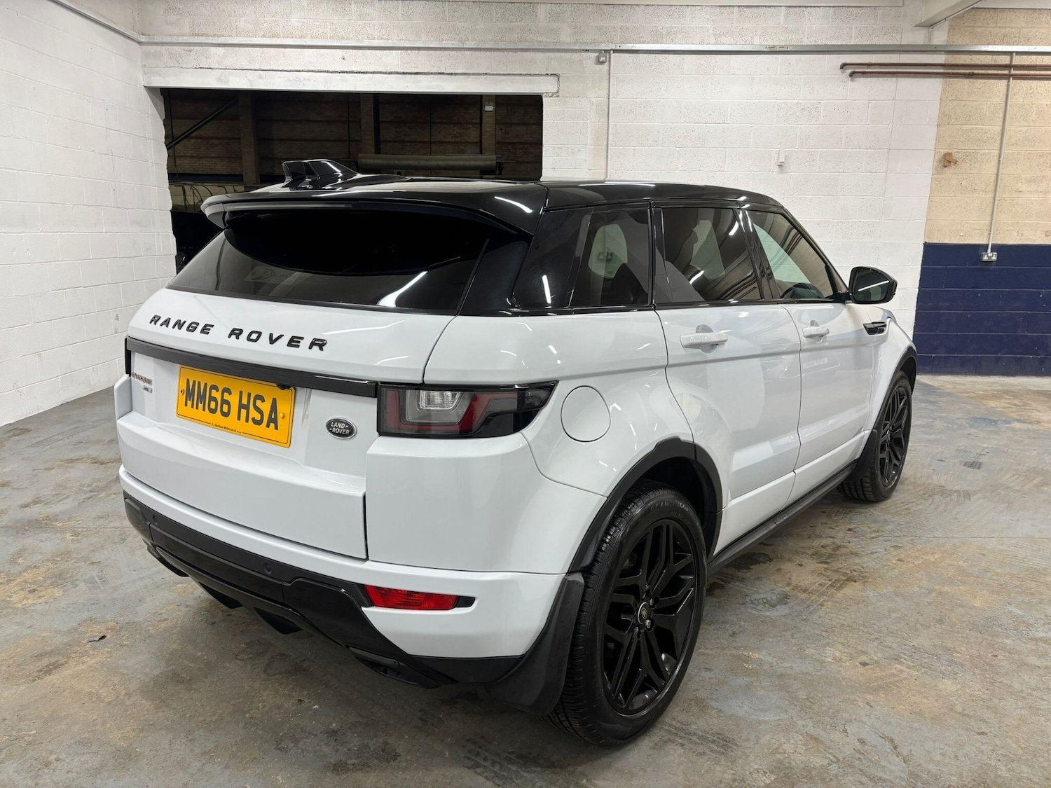 Used Land Rover Range Rover Evoque 2017 for sale - 77377545: Photo 9