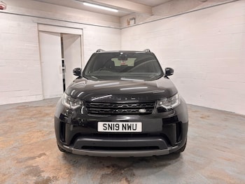 Used Land Rover Discovery 2019 for sale - 77331038: Photo