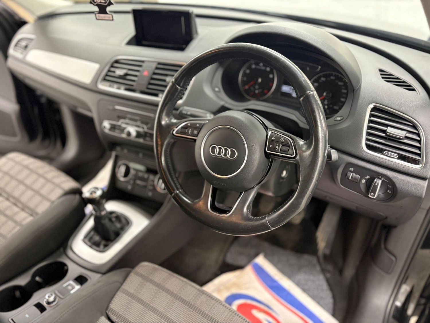 Used Audi Q3 2015 for sale - 76714141: Photo 14