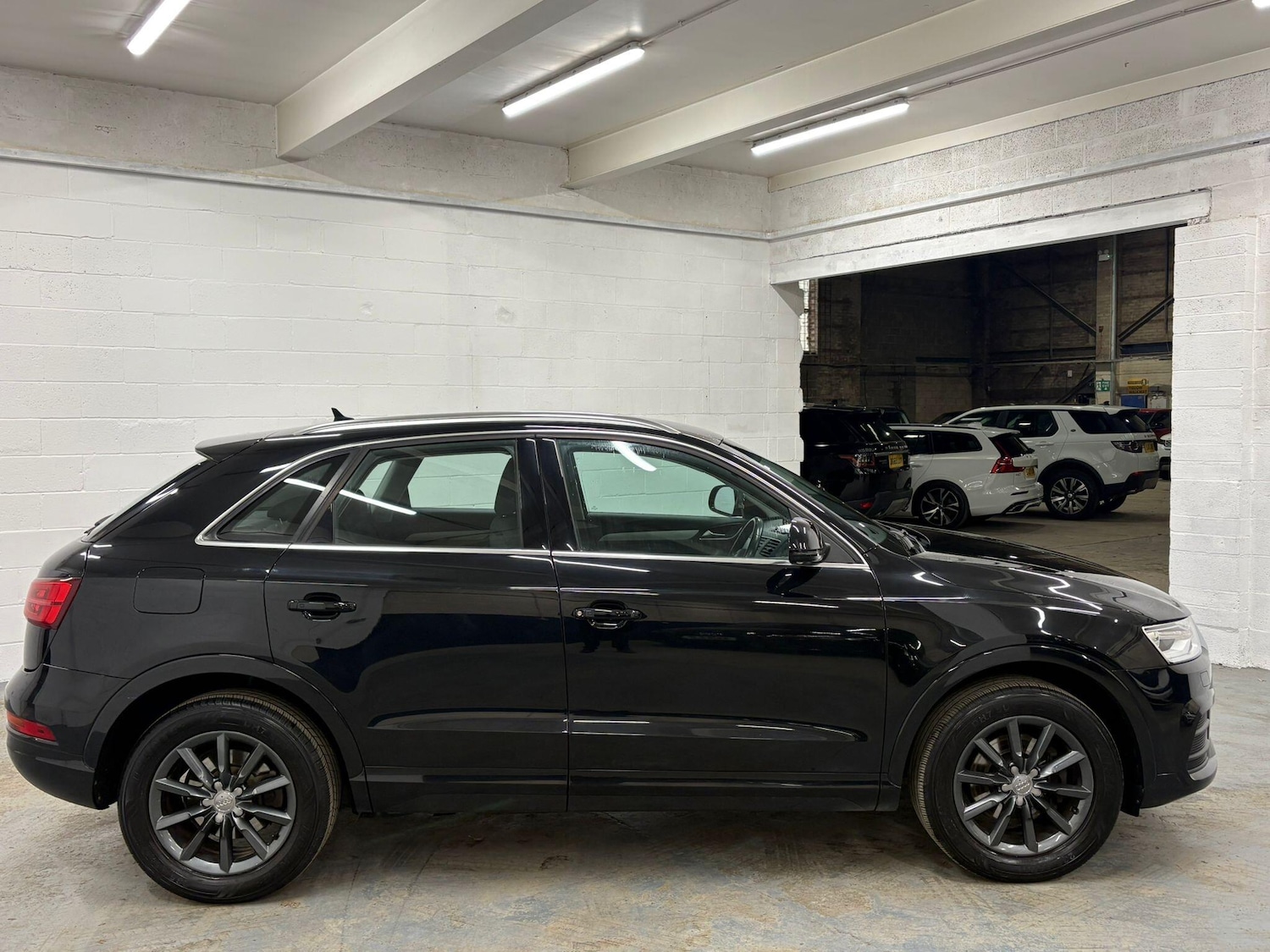 Used Audi Q3 2015 for sale - 76714141: Photo 17