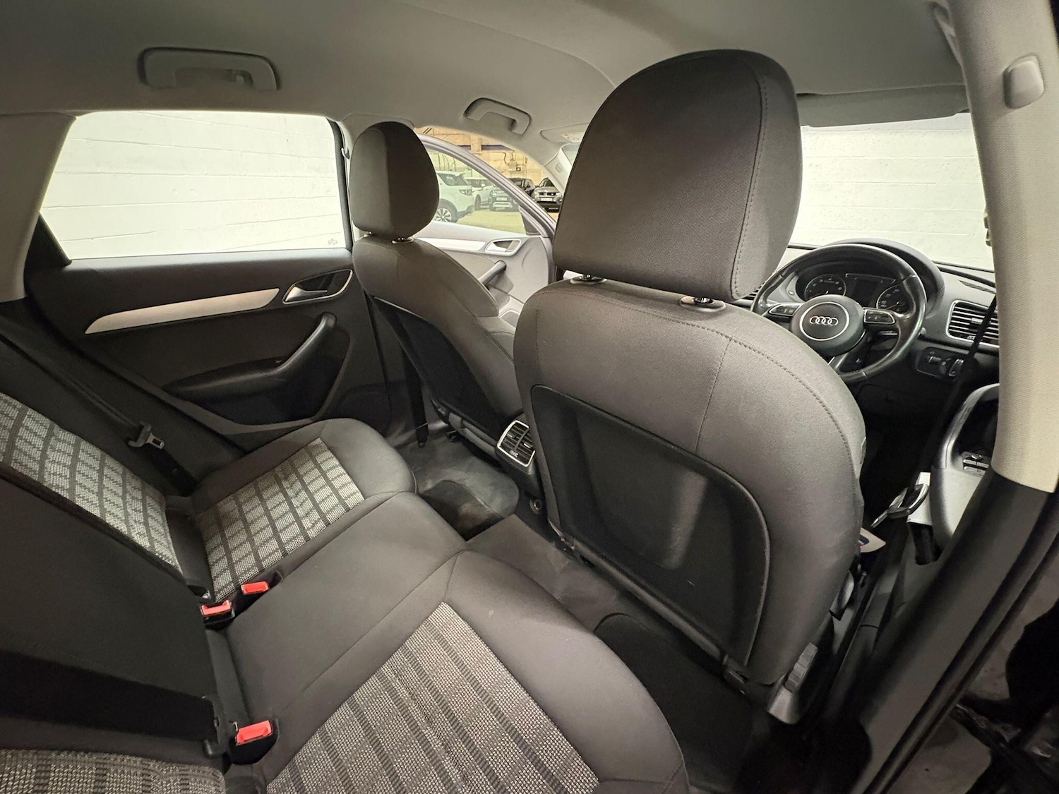 Used Audi Q3 2015 for sale - 76714141: Photo 21