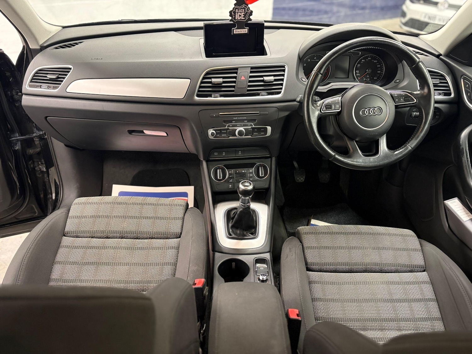 Used Audi Q3 2015 for sale - 76714141: Photo 3