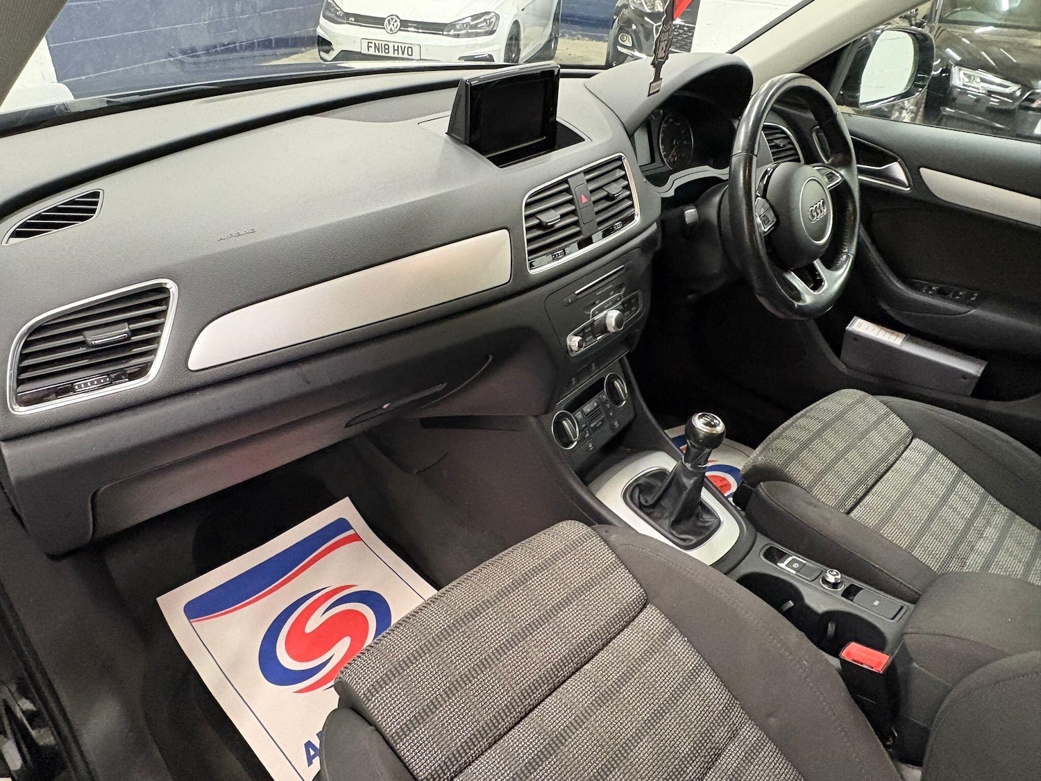 Used Audi Q3 2015 for sale - 76714141: Photo 6