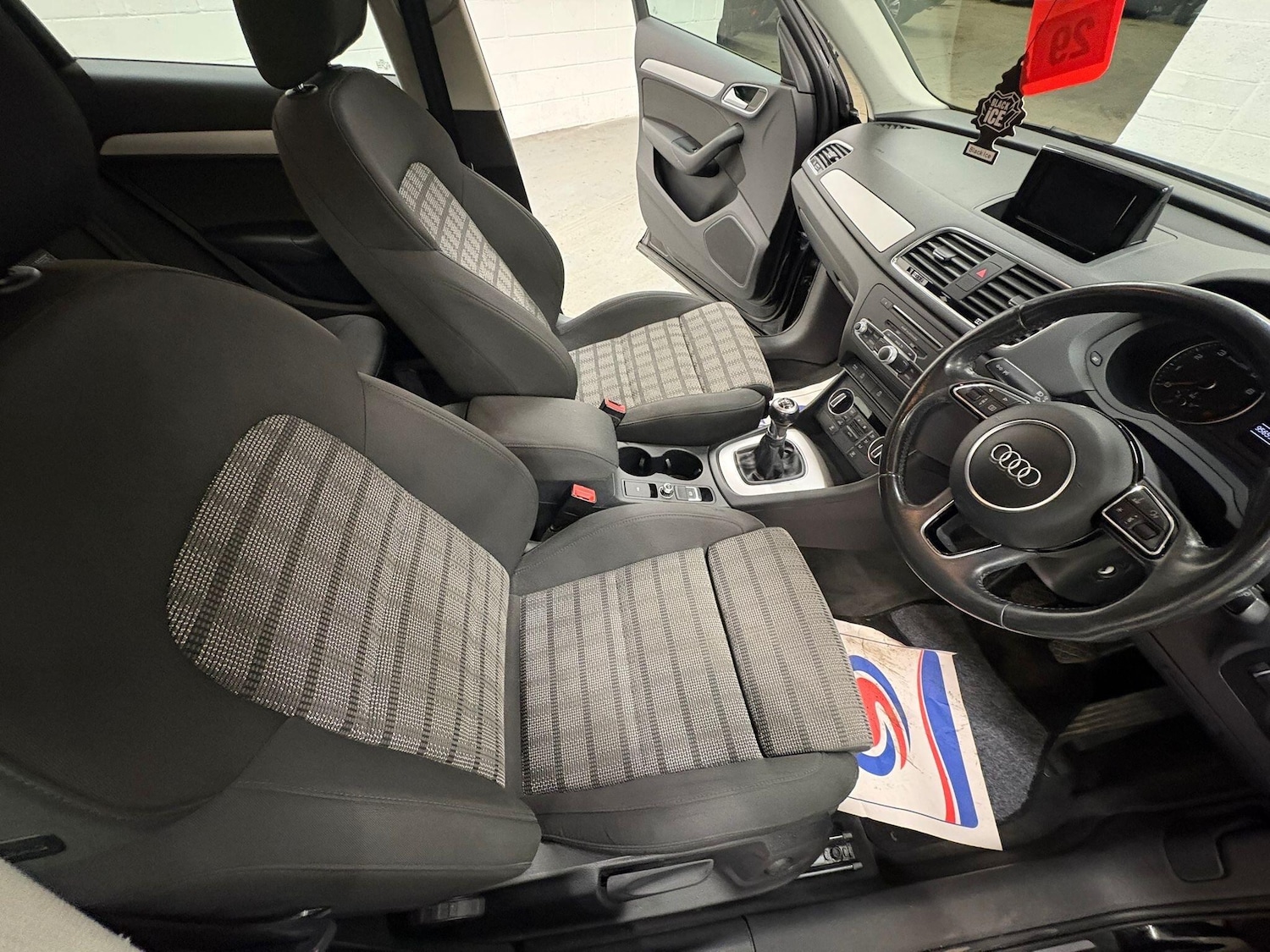 Used Audi Q3 2015 for sale - 76714141: Photo 7