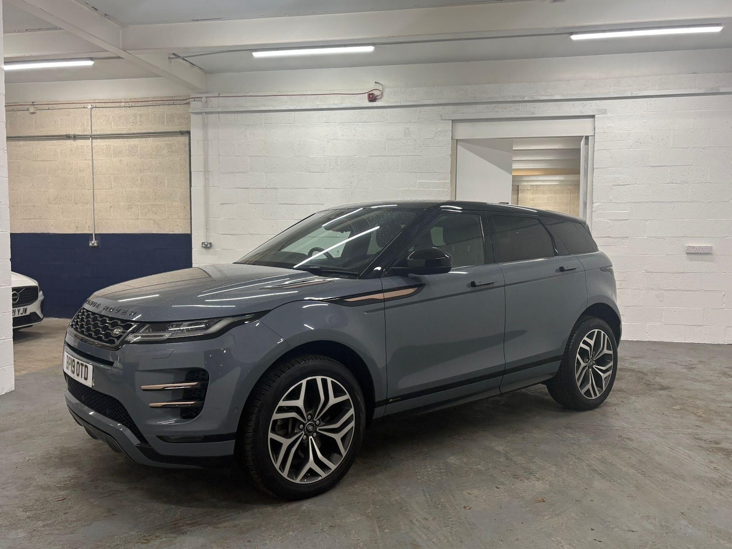 Used Land Rover Range Rover Evoque 2019 for sale - 76850343: Photo 3