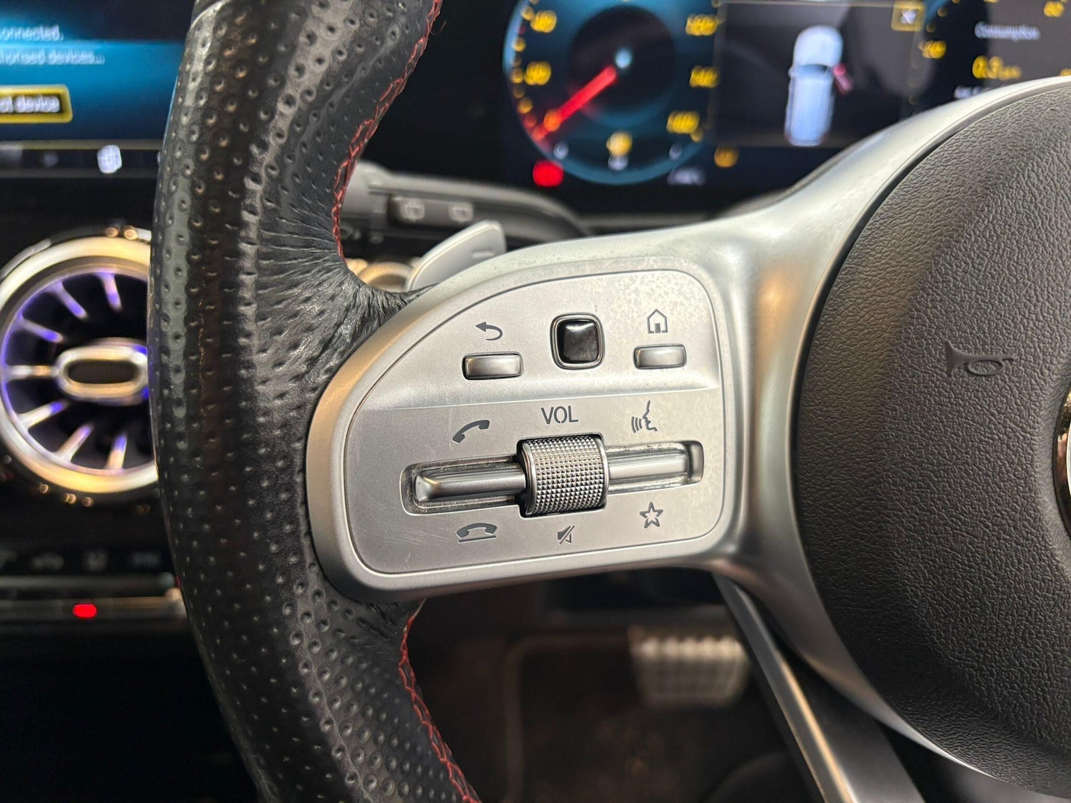 Used Mercedes-Benz GLB 2021 for sale - 76824366: Photo 9