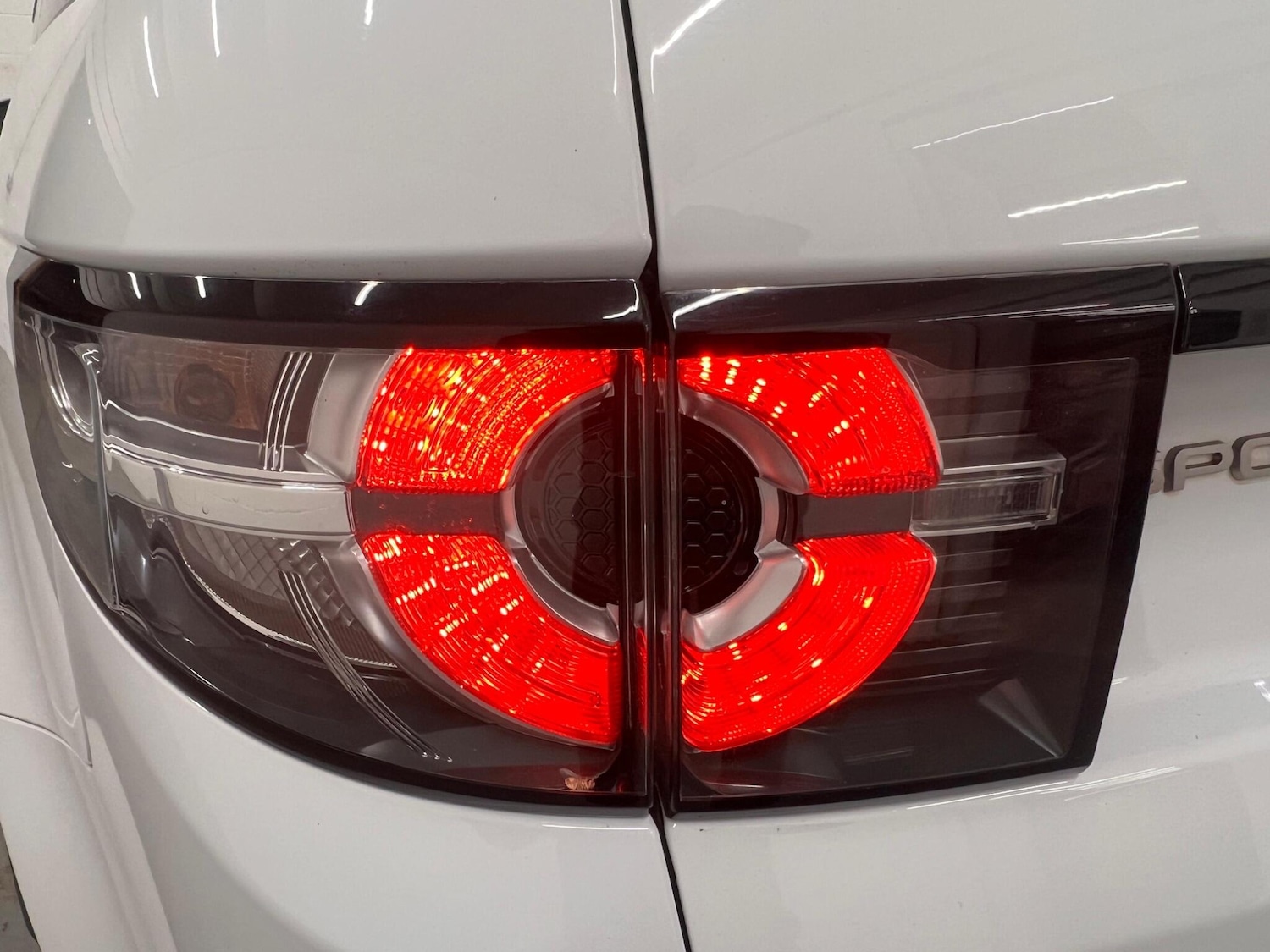 Used Land Rover Discovery Sport 2018 for sale - 76701311: Photo 48