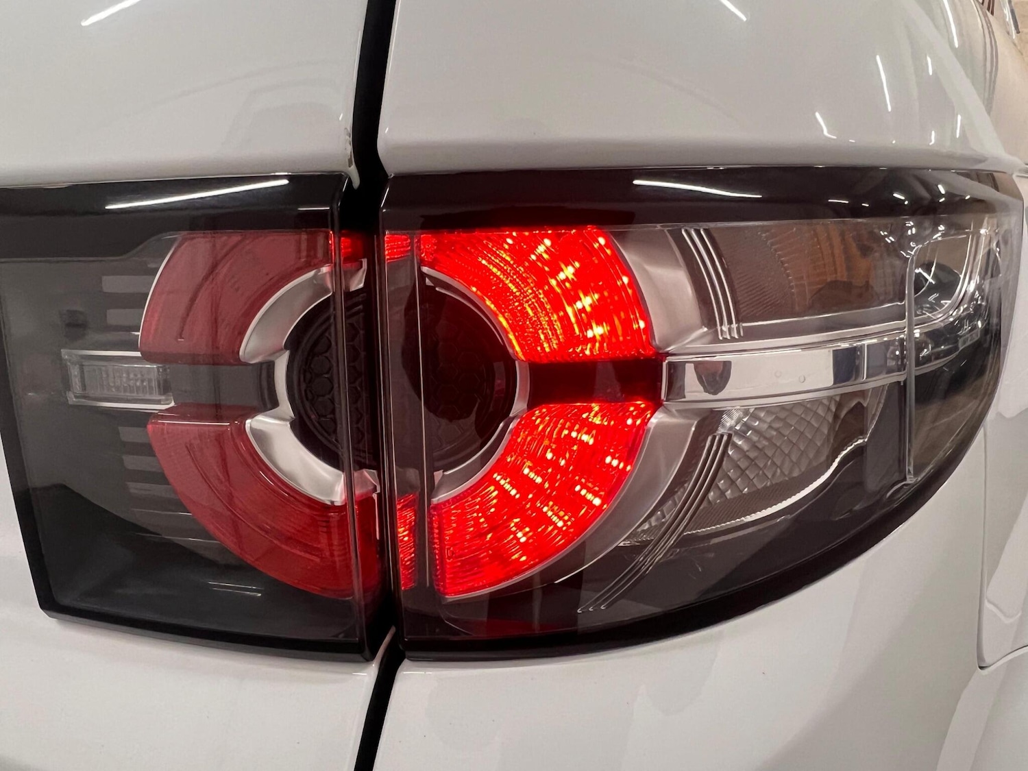 Used Land Rover Discovery Sport 2018 for sale - 76701311: Photo 49