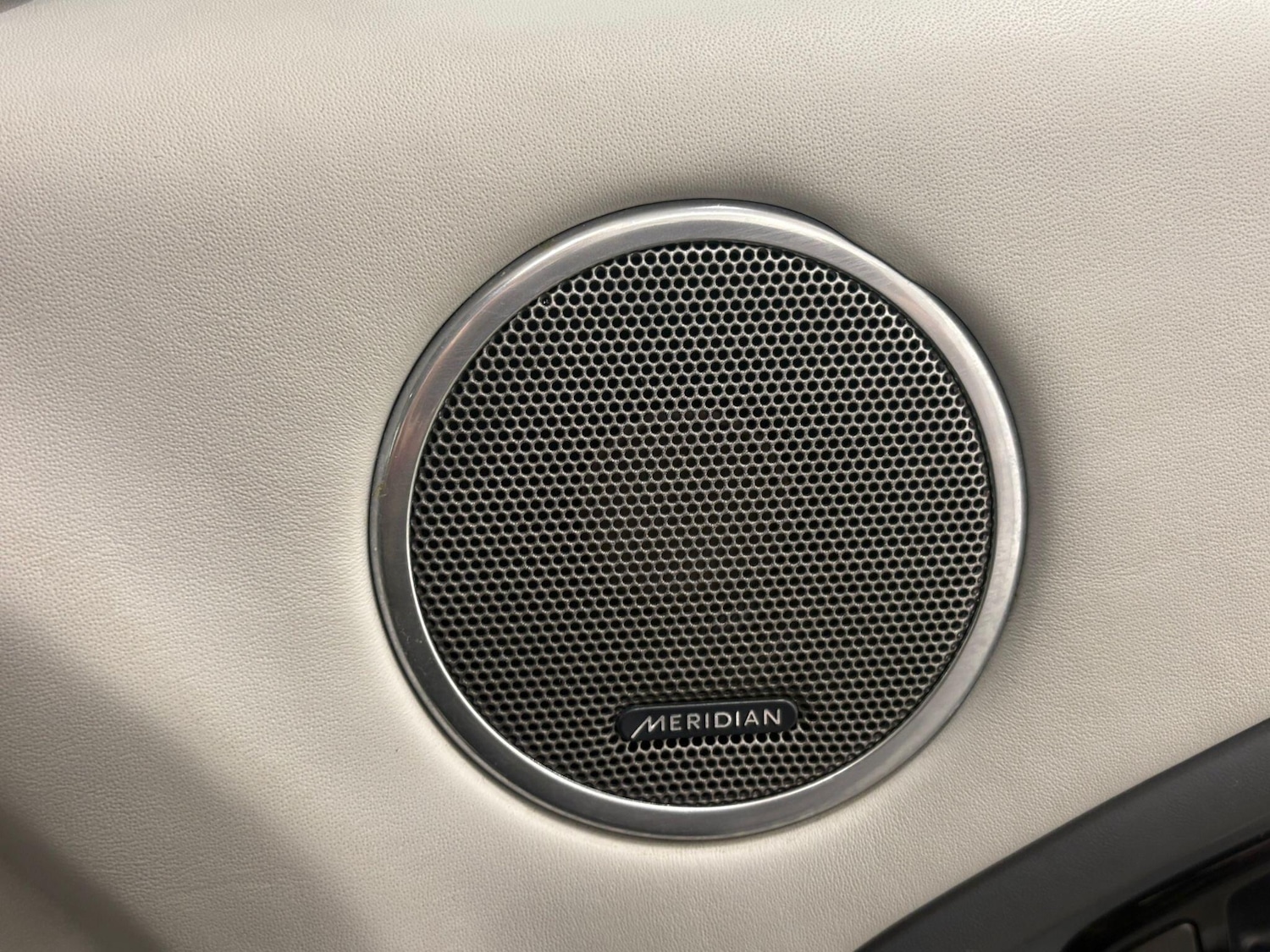 Used Land Rover Range Rover Evoque 2017 for sale - 76585030: Photo 40