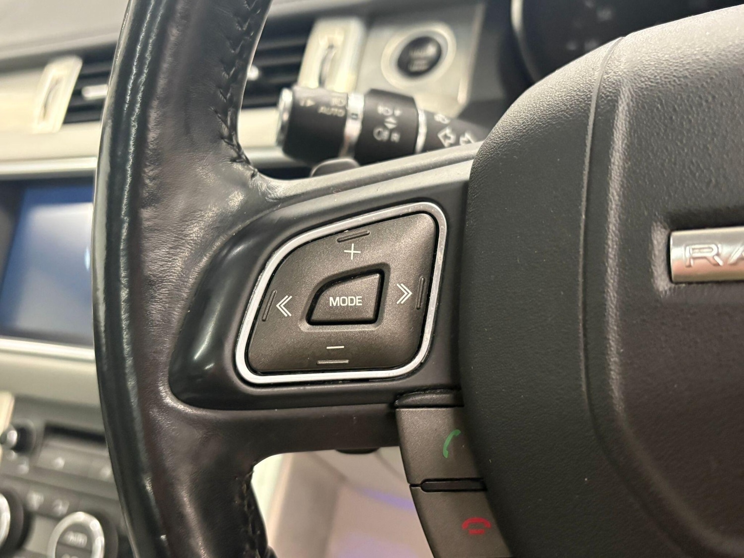 Used Land Rover Range Rover Evoque 2017 for sale - 76585030: Photo 51