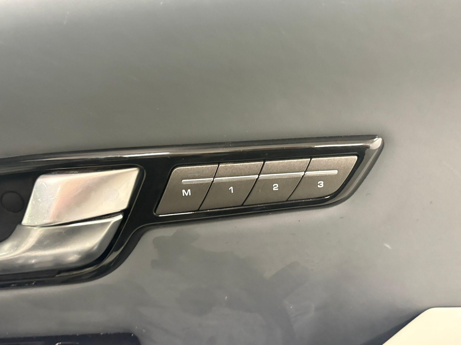 Used Land Rover Range Rover Evoque 2017 for sale - 76585030: Photo 6