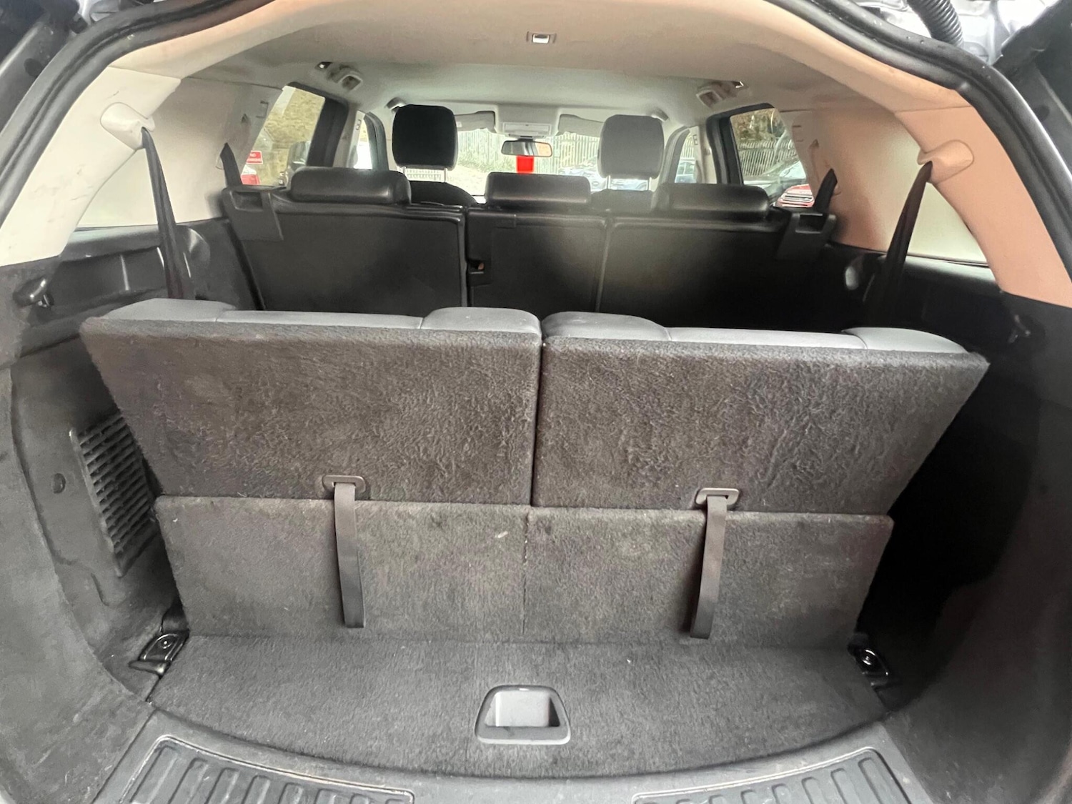 Used Land Rover Discovery Sport 2016 for sale - 76512398: Photo 31