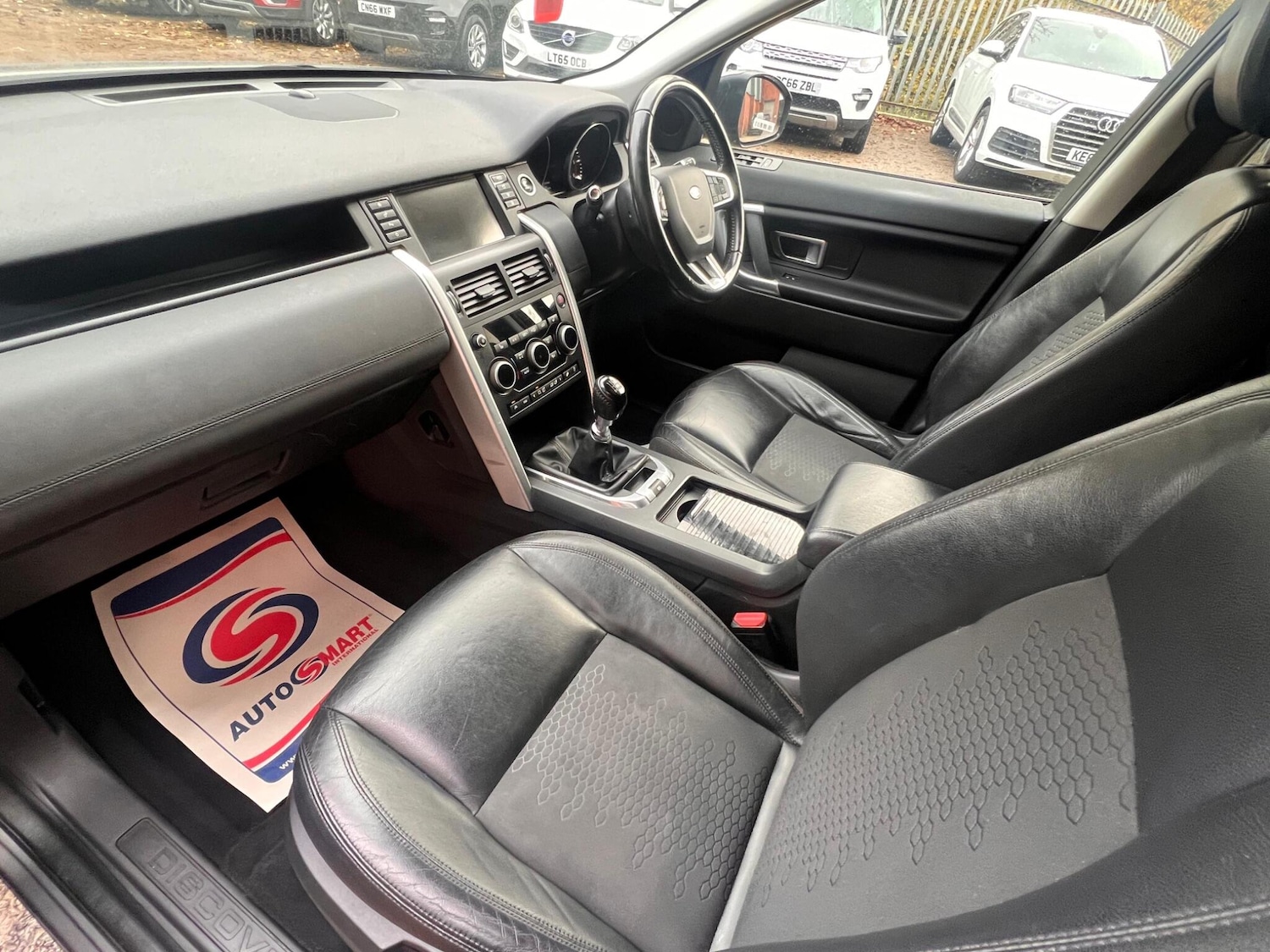 Used Land Rover Discovery Sport 2016 for sale - 76512398: Photo 4