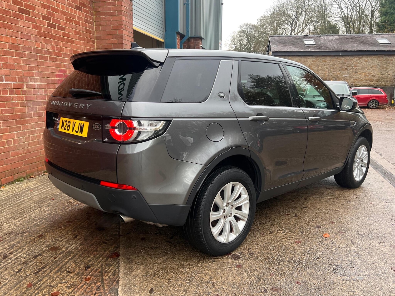 Used Land Rover Discovery Sport 2016 for sale - 76512398: Photo 41