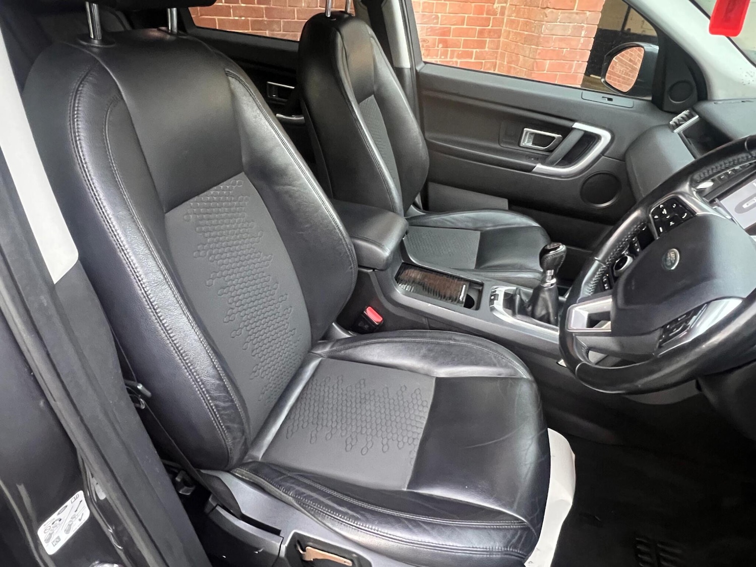 Used Land Rover Discovery Sport 2016 for sale - 76512398: Photo 42