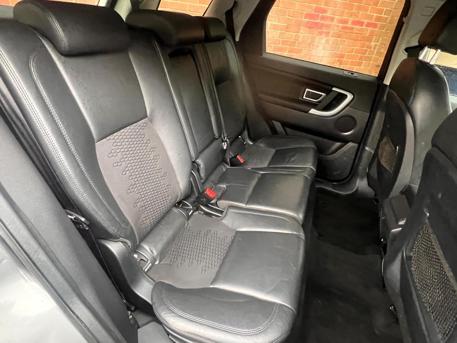 Used Land Rover Discovery Sport 2016 for sale - 76512398: Photo 43