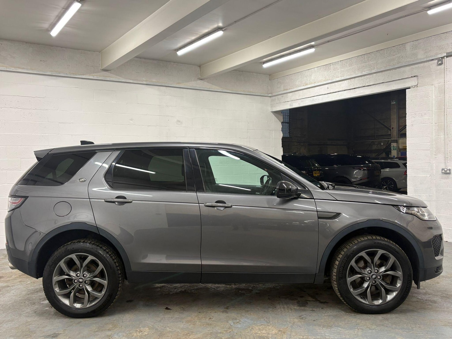 Used Land Rover Discovery Sport 2019 for sale - 76585217: Photo 57