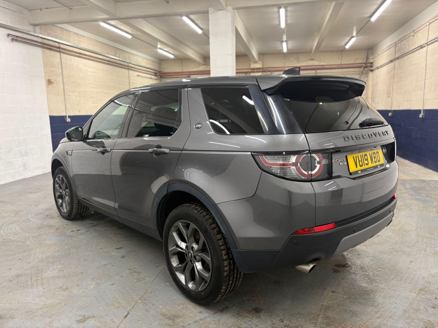 Used Land Rover Discovery Sport 2019 for sale - 76585217: Photo 79