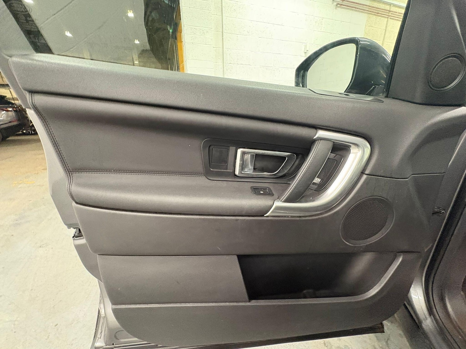 Used Land Rover Discovery Sport 2019 for sale - 76585217: Photo 80