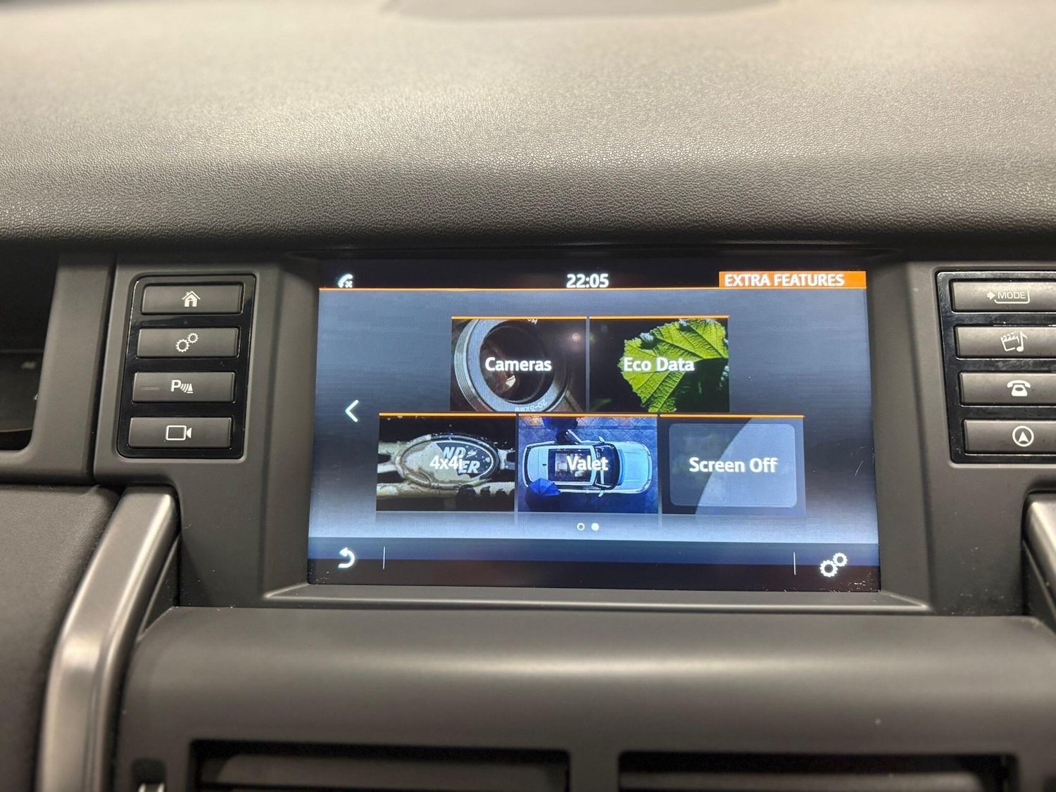 Used Land Rover Discovery Sport 2019 for sale - 76585217: Photo 86