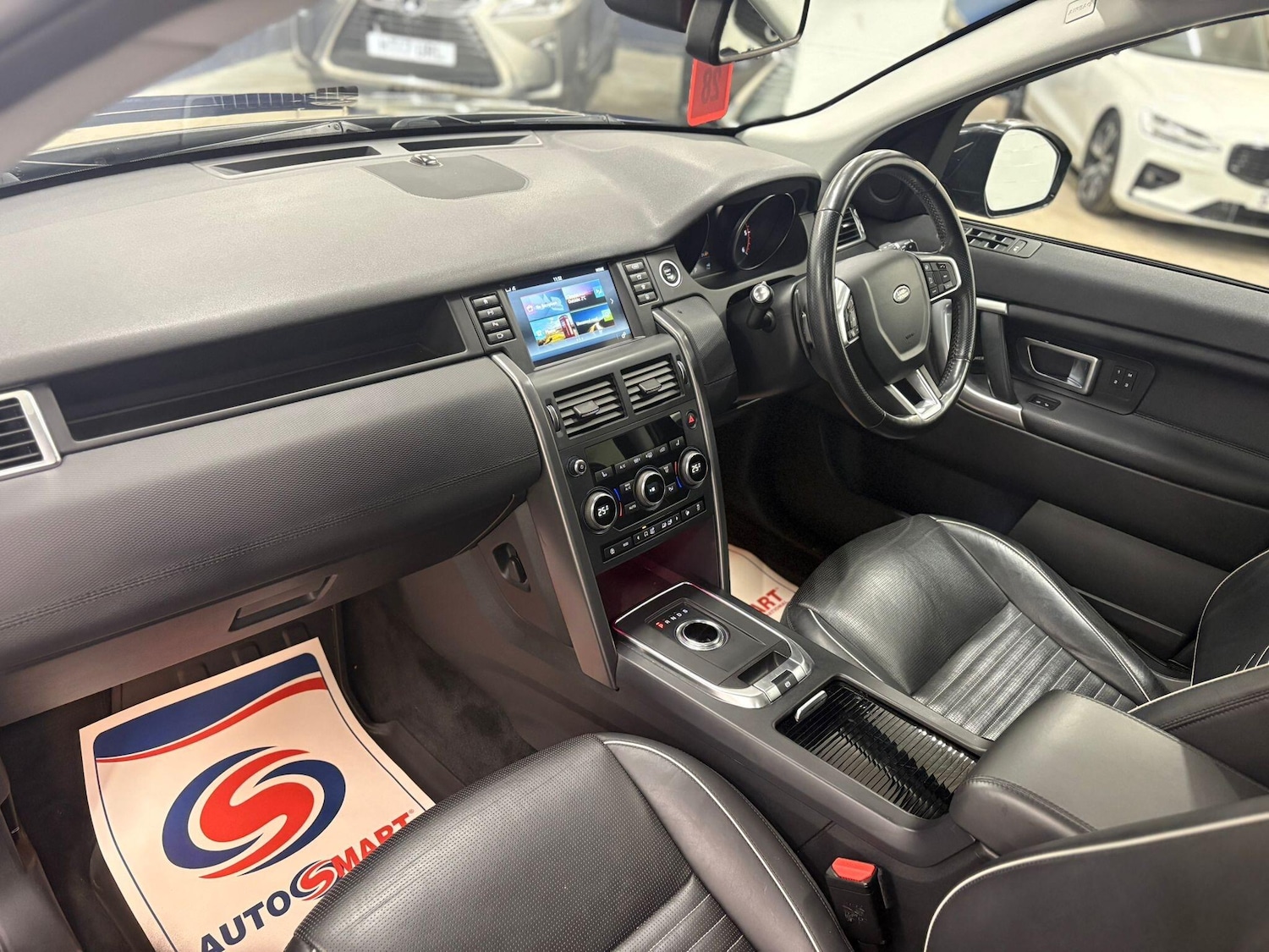 Used Land Rover Discovery Sport 2018 for sale - 77892588: Photo 10