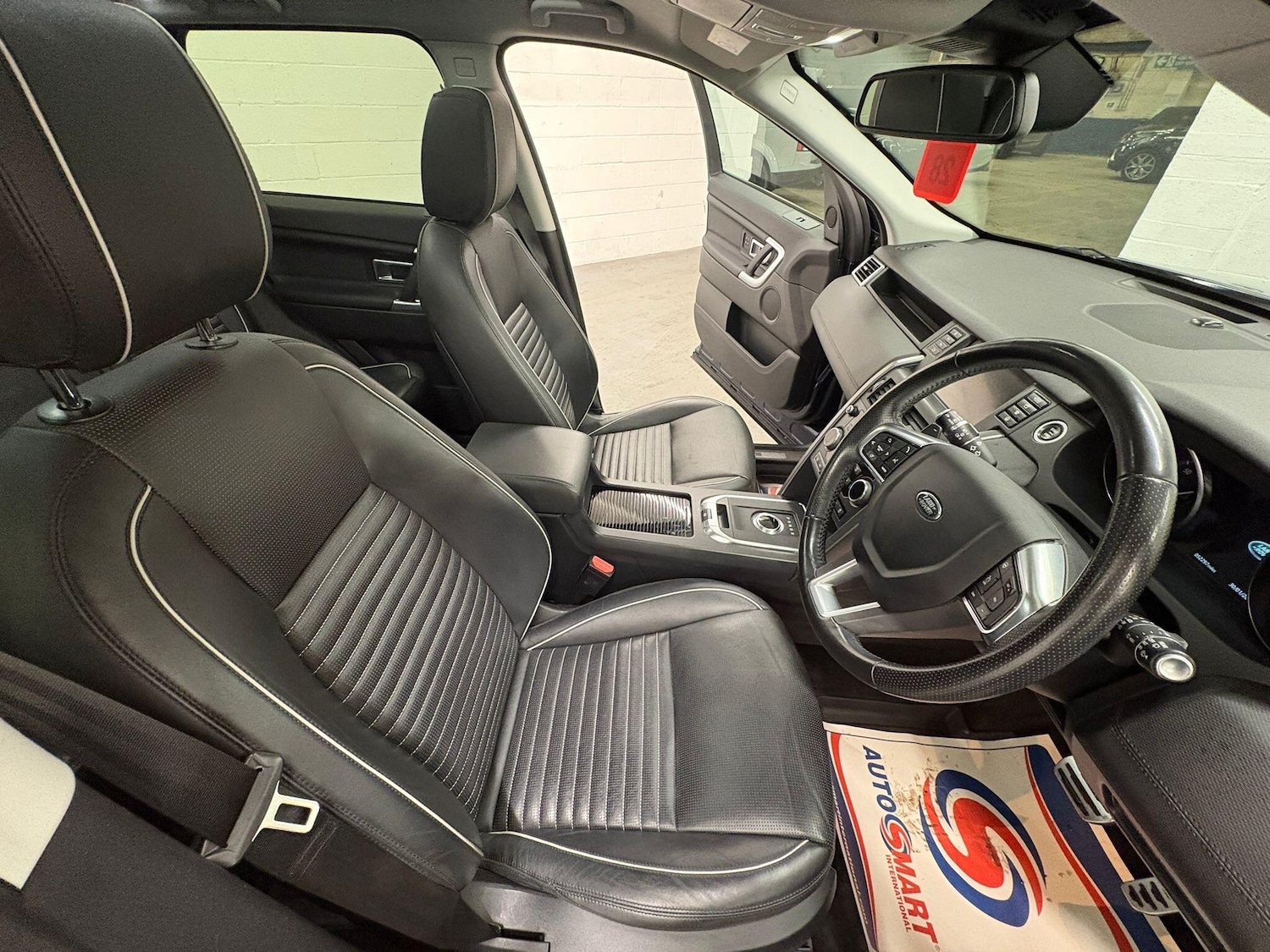 Used Land Rover Discovery Sport 2018 for sale - 77892588: Photo 13