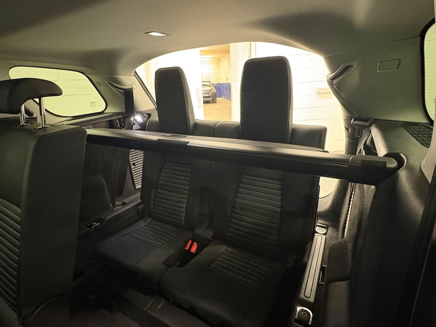 Used Land Rover Discovery Sport 2018 for sale - 77892588: Photo 16